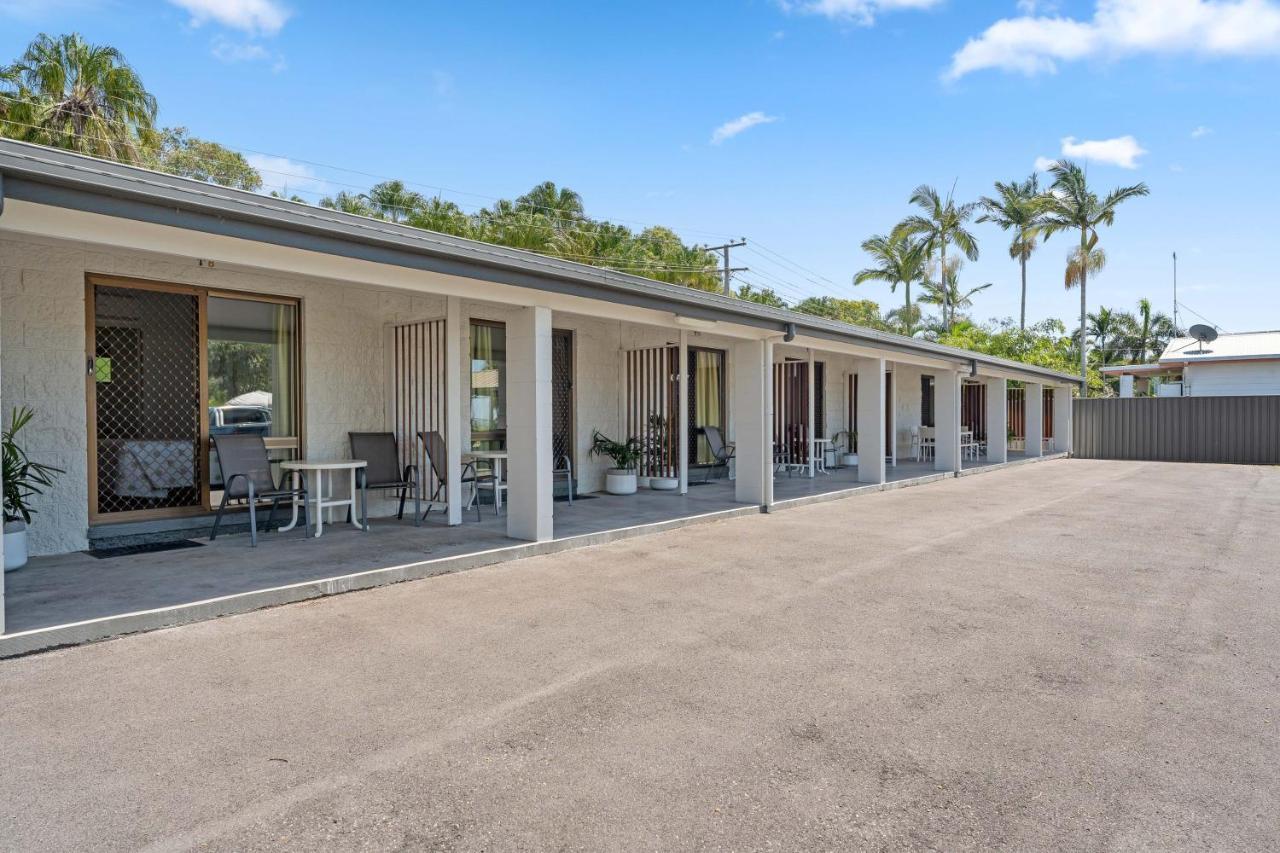 Kinka Palms Motel Yeppoon Kültér fotó