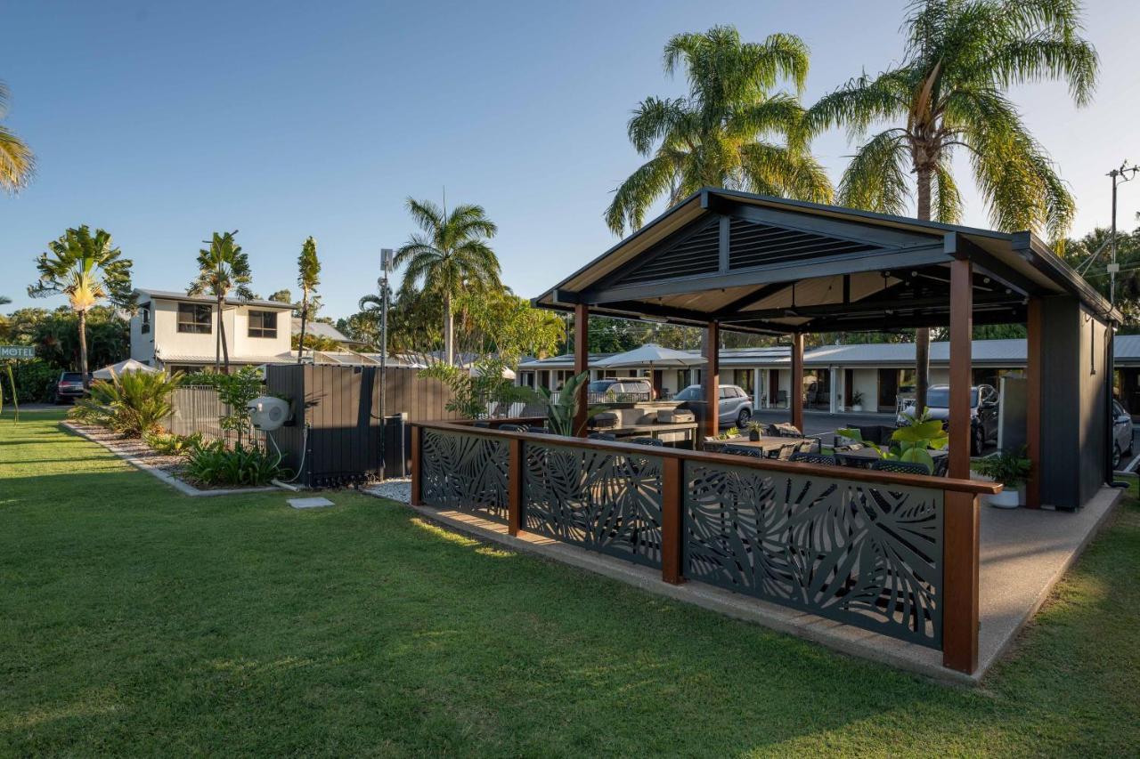 Kinka Palms Motel Yeppoon Kültér fotó