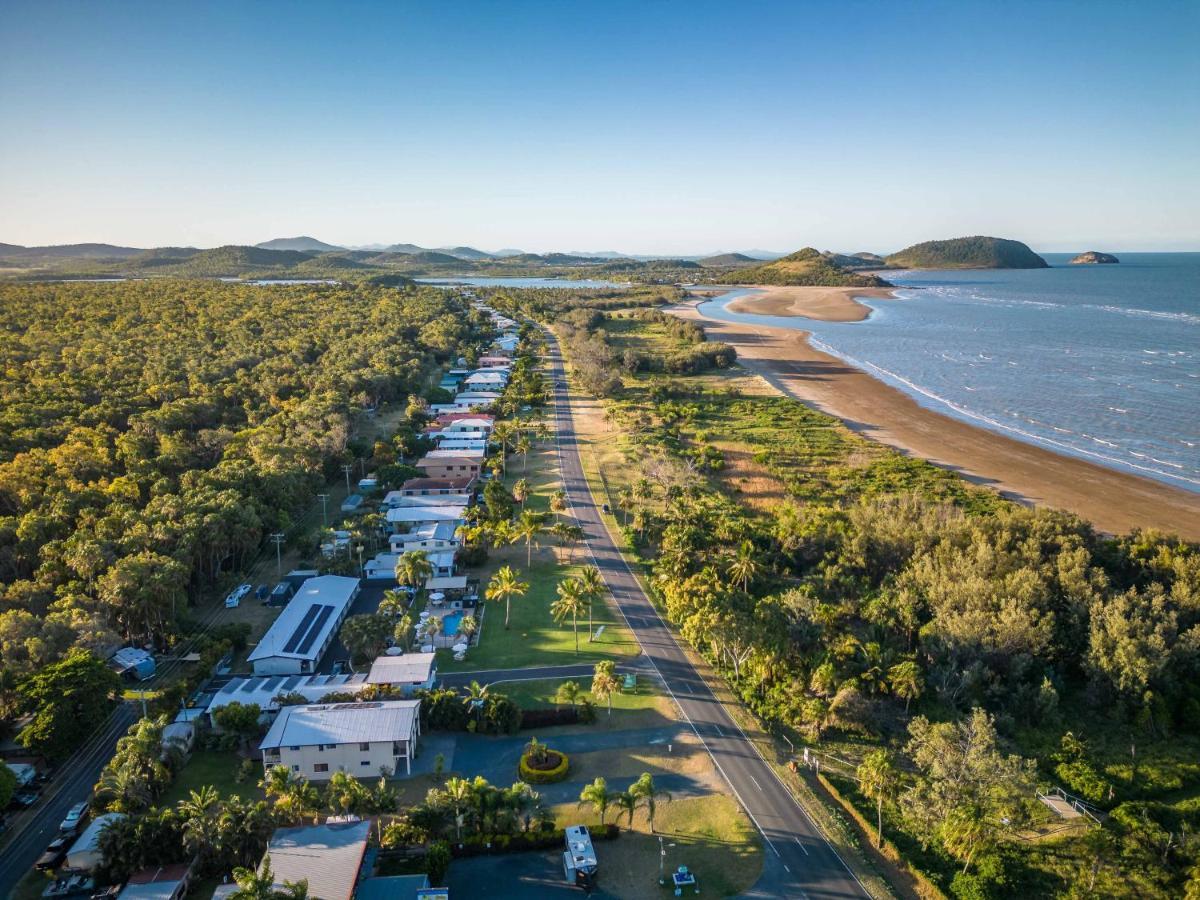 Kinka Palms Motel Yeppoon Kültér fotó