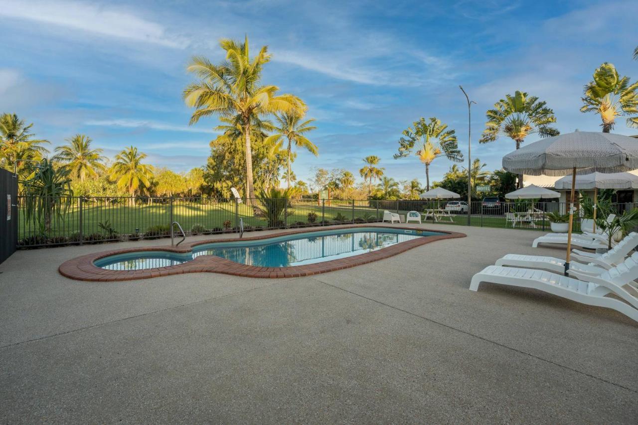 Kinka Palms Motel Yeppoon Kültér fotó